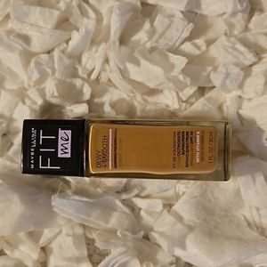 Maybelline foundation